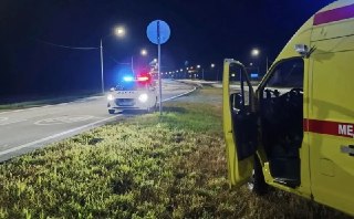 Дорожный знак стал причиной тяжелой аварии с питбайком