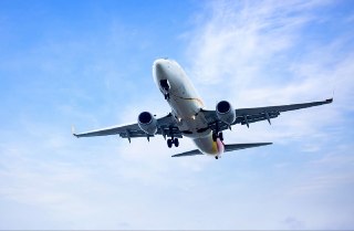Самолет Utair вернулся в Сургут из-за сбоя системы