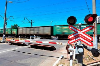 Безопасность на Железнодорожных Переездах: Профилактическая Акция ГИБДД