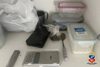В Барнауле задержана пара, сбытчики 10 кг наркотиков
